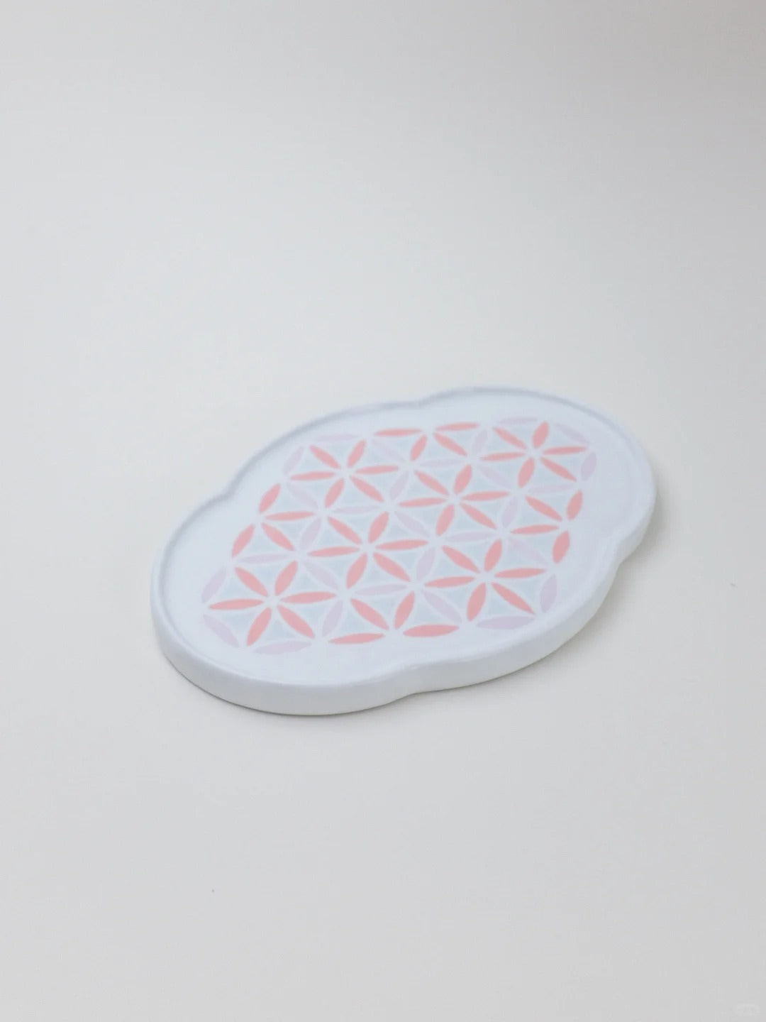 Flower of Life Cloud Plate | Porcelain - Geometric Engraving by Marsel